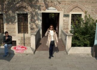 A Courteous Offer to Swap Horses